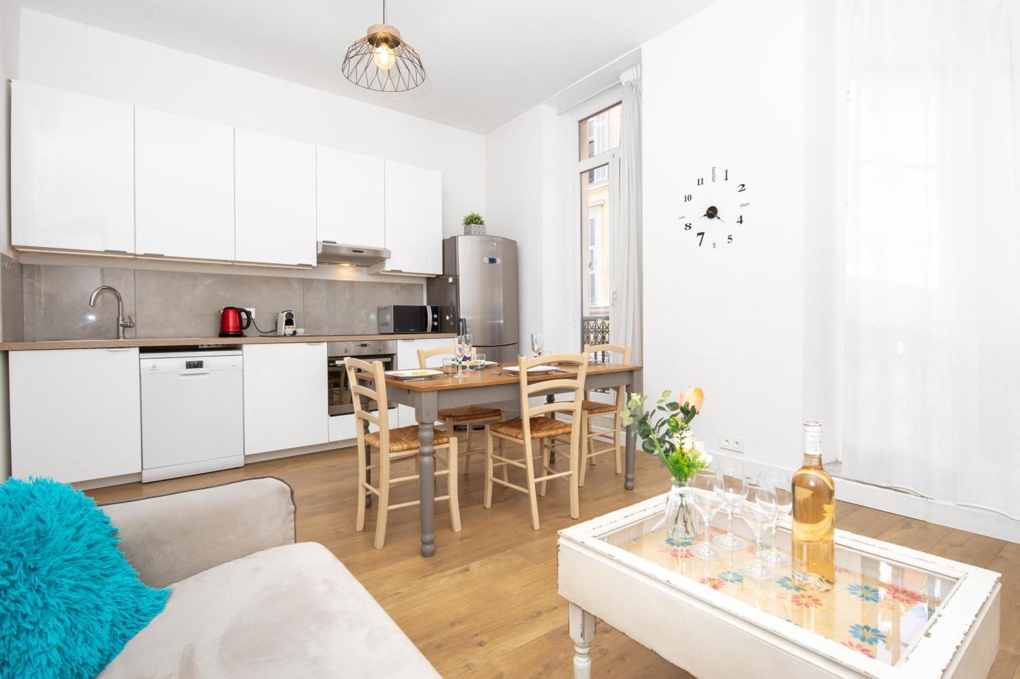Barel - Cosy 2 Pieces En Plein Coeur De Menton Appartement Buitenkant foto