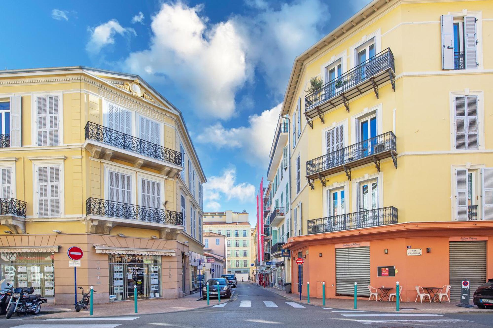 Barel - Cosy 2 Pieces En Plein Coeur De Menton Appartement Buitenkant foto